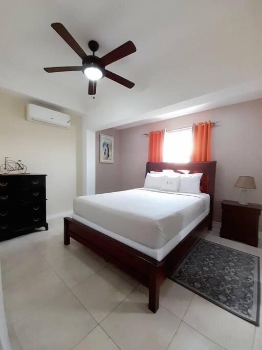 Choose To Be Happy At Brompton Estates - One And Two Bedroom With Pool Kingston Zewnętrze zdjęcie